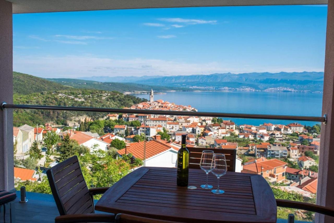 Apartman Zoe Vrbnik Exterior photo